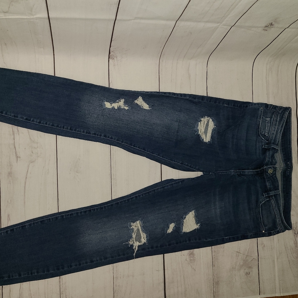 Guess Jeans - Picture 2 of 13